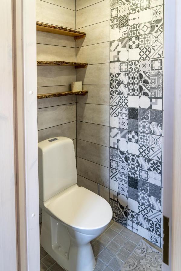 Cosy Family Guesthouse With Sauna And Garden 库雷萨雷 外观 照片