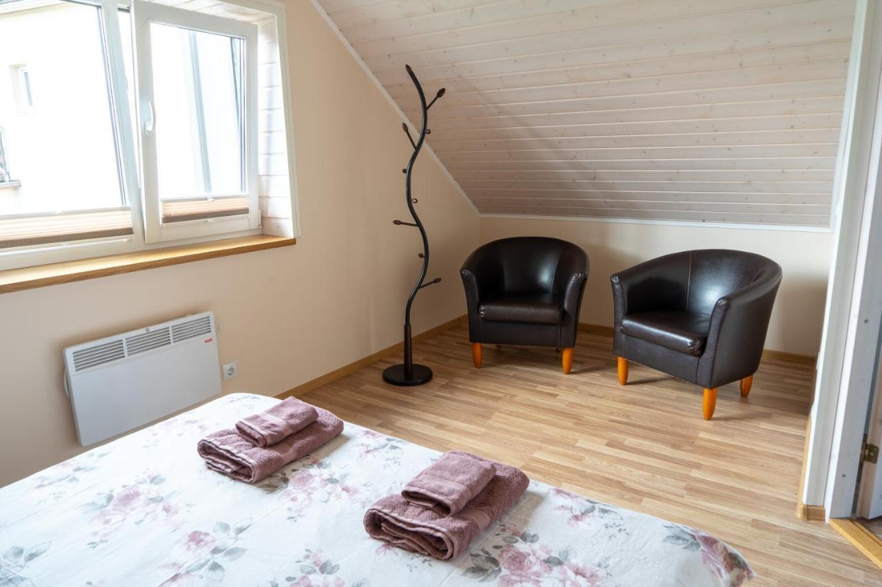 Cosy Family Guesthouse With Sauna And Garden 库雷萨雷 外观 照片